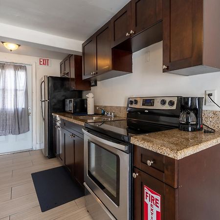 Cozy Private Apts In Hollywood By Hard Rock Casino! Exterior foto