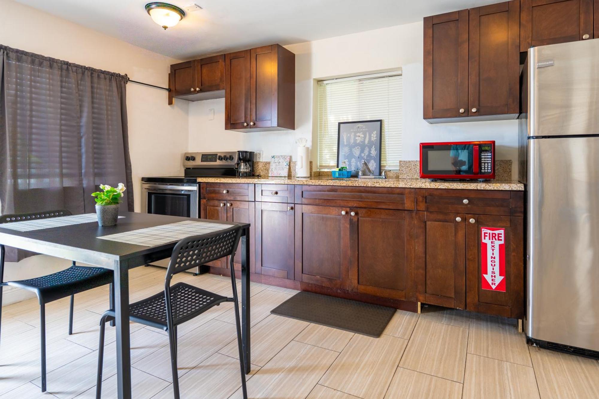Cozy Private Apts In Hollywood By Hard Rock Casino! Exterior foto